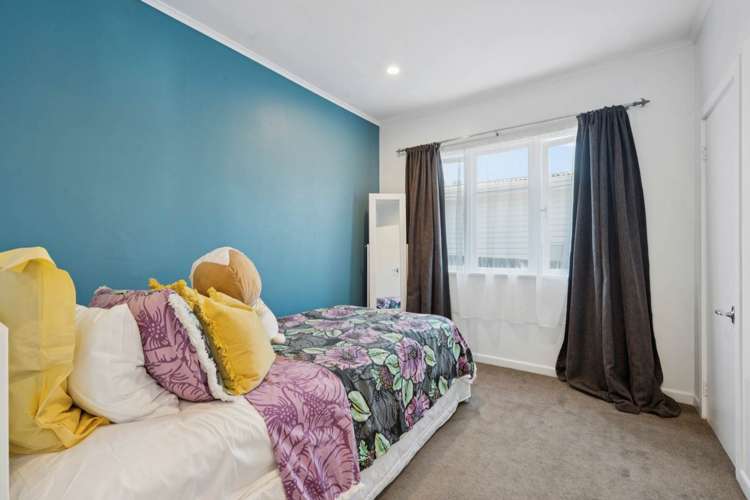 148 Hepburn Road Glendene_11