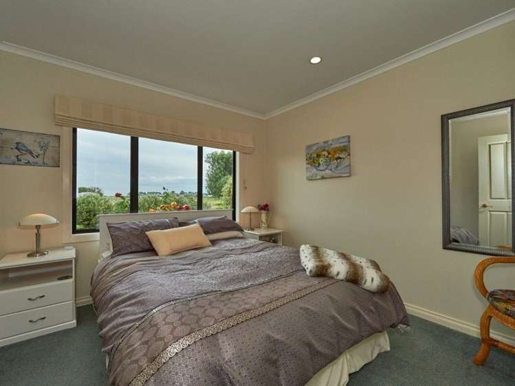 84 Oroua Road Kairanga_15