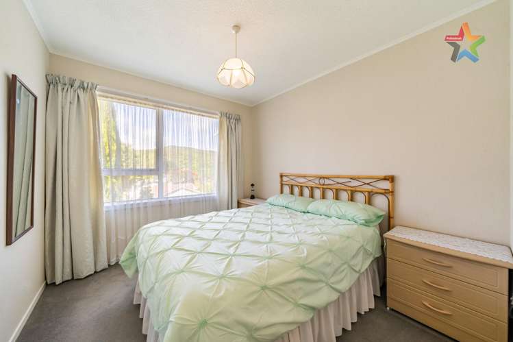 5 Ruth Grove Karori_10