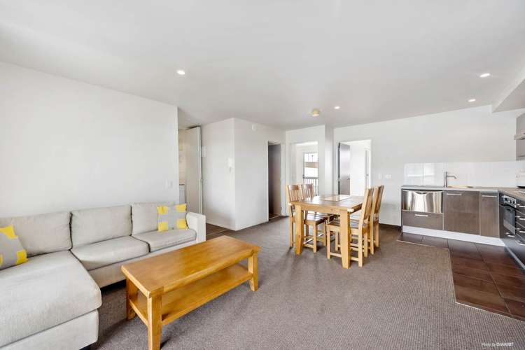 100c Michael Jones Drive Flat Bush_2