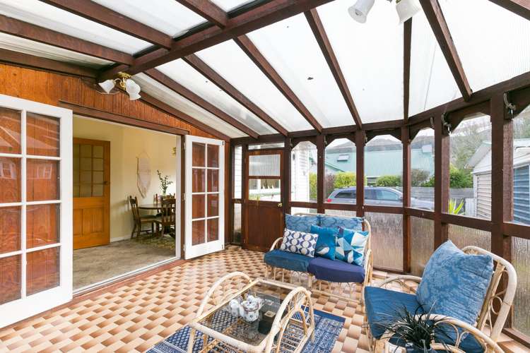 8 Hildreth Street Karori_12