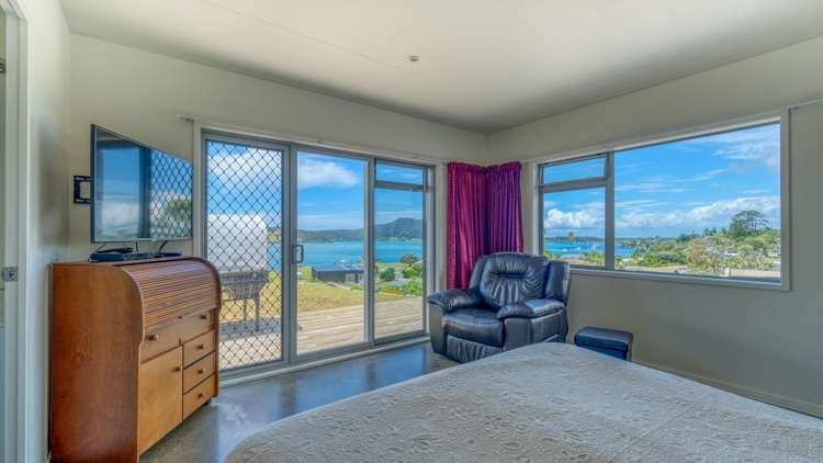 8 Harrys Lane Pukenui_18