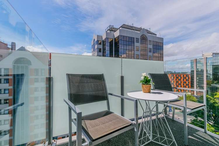 Flat 1105/85 Wakefield Street Auckland Central_10
