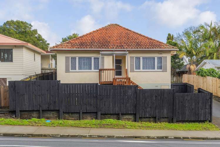 2/180 Lake Road Northcote_10