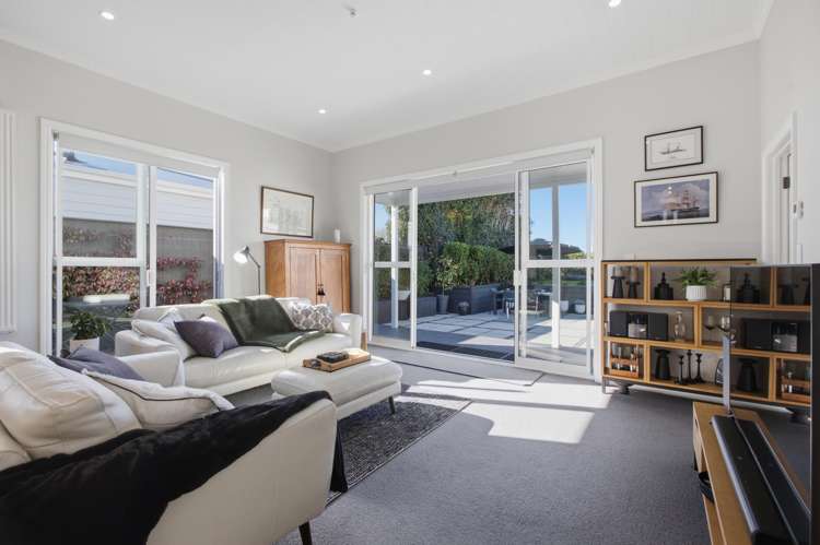 25 Standish Street Westown_8