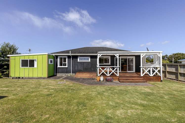 53 Cumming Street Okato_23