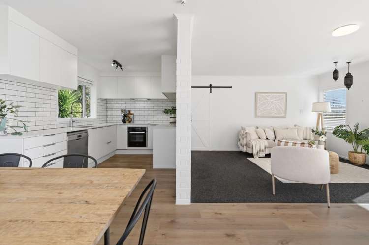 36 Eaton Crescent Matua_7