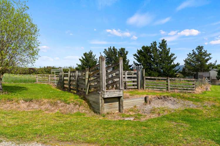121 Southdown Drive Martinborough_32