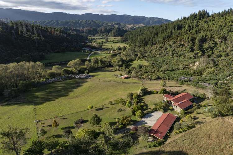 504 Riwaka-Sandy Bay Road_0