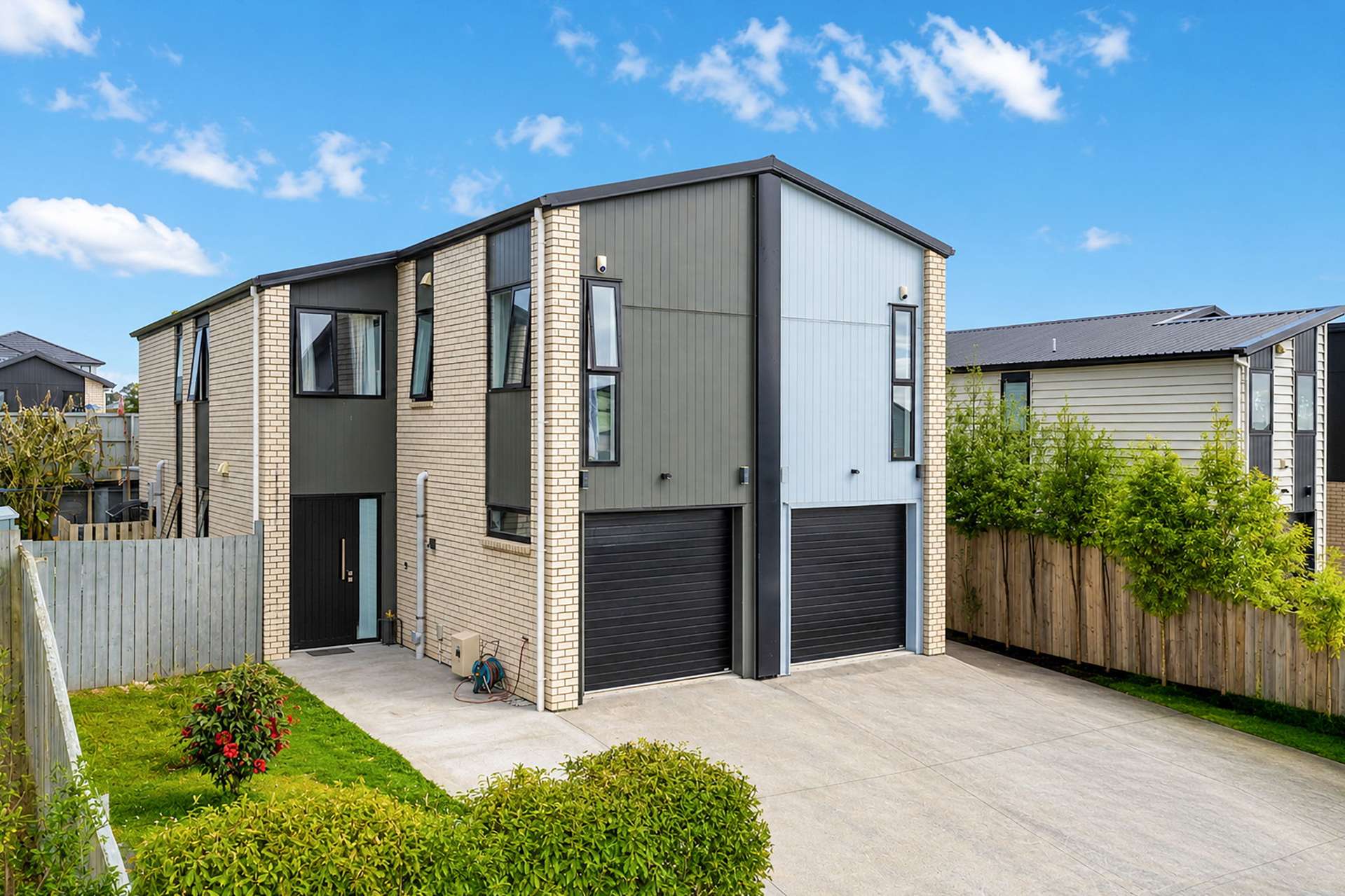 1/61 Cabourne Drive Glenview_0
