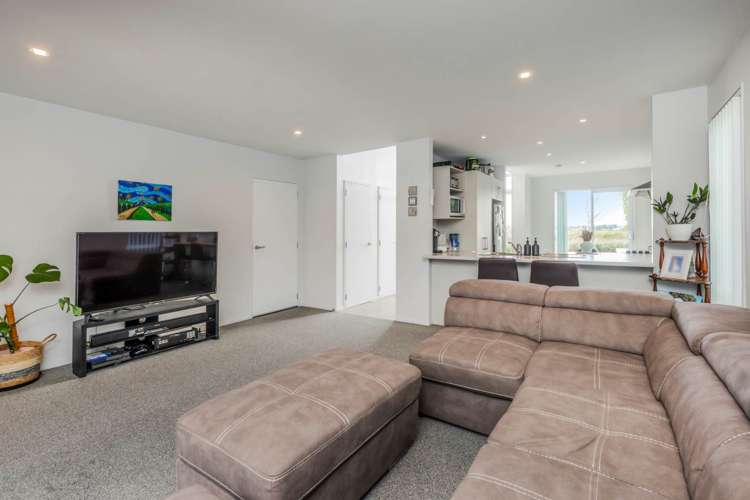 39 Battalion Drive Papakura_6