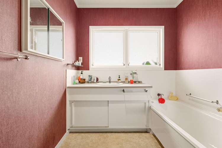 60 Grange Road Otumoetai_13