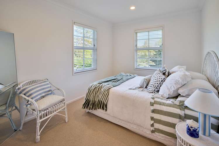 3 Corrondella Grove Belmont_19