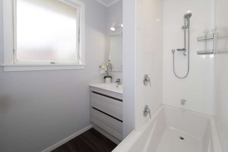 16 Bathurst Street Allenton_12