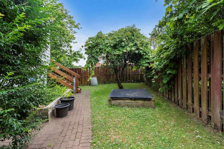 2/67 Cascades Road Pakuranga Heights_12