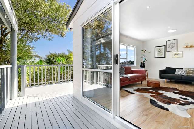 2/638 East Coast Road Pinehill_1