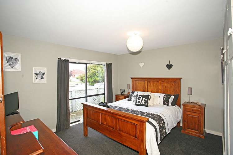 12 Tinokore Street Hei Hei_14