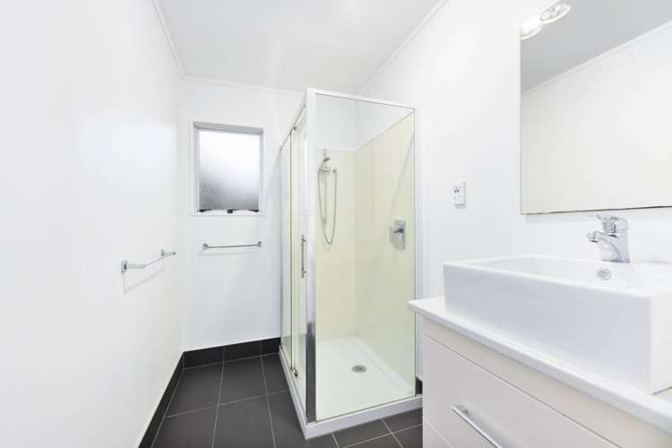 1/308 Don Buck Road Massey_11