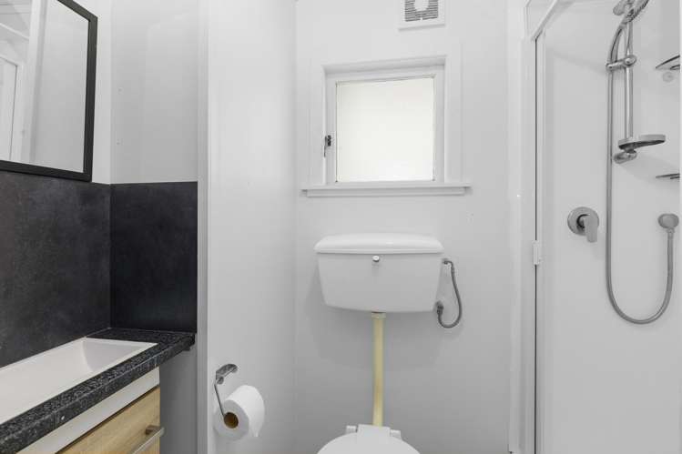 5 Picasso Grove Belmont_30