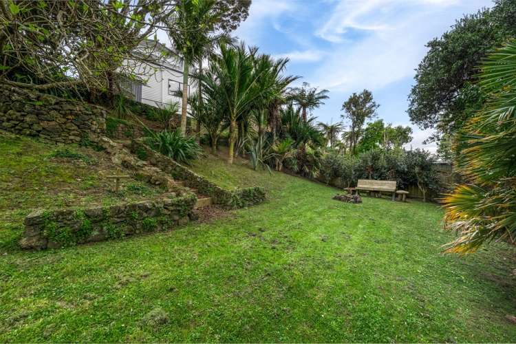 167 Sandspit Road Cockle Bay_23