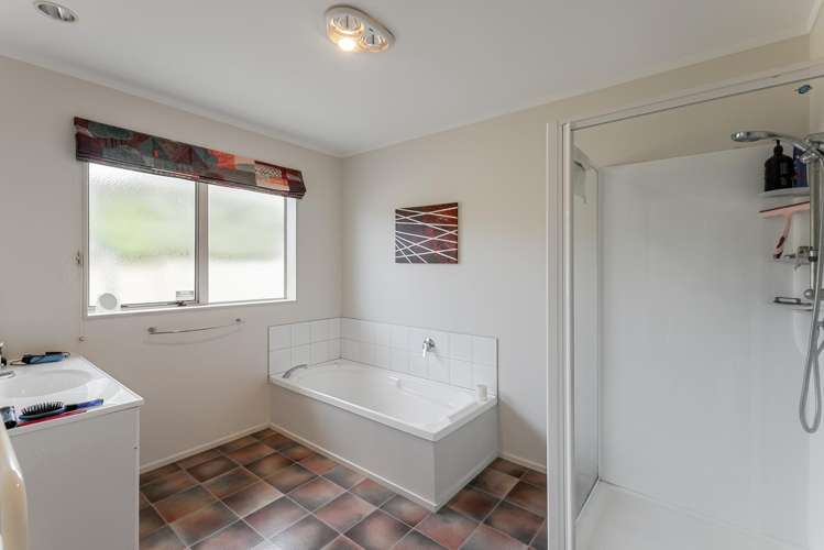 63 Guildford Drive Paraparaumu_21