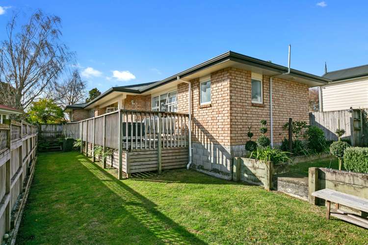 82 Moore Street Leamington_16