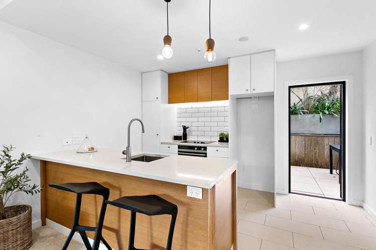 G07/30a Enfield Street Mount Eden_6