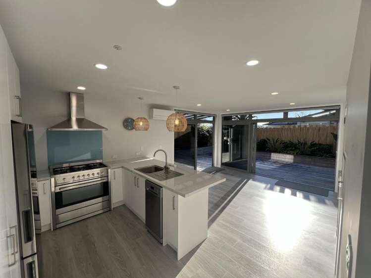 861 Whangaparaoa Road Manly_3