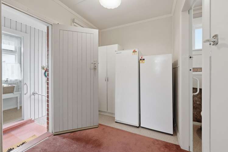 128 Macandrew Road South Dunedin_19