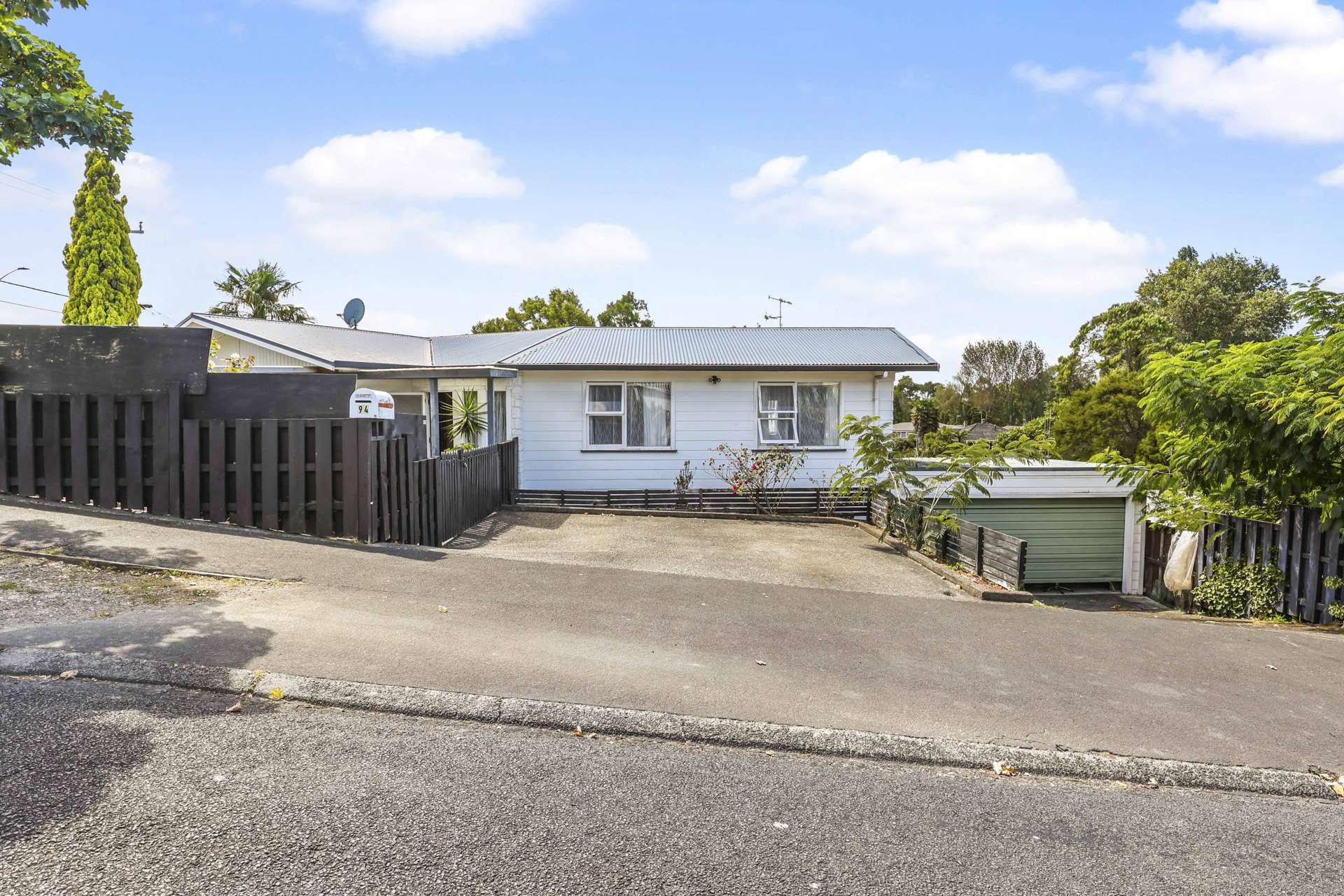 94 Ranui Street Dinsdale_0