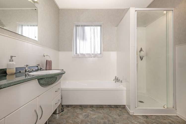 57 Wheatstone Road Wainui_15