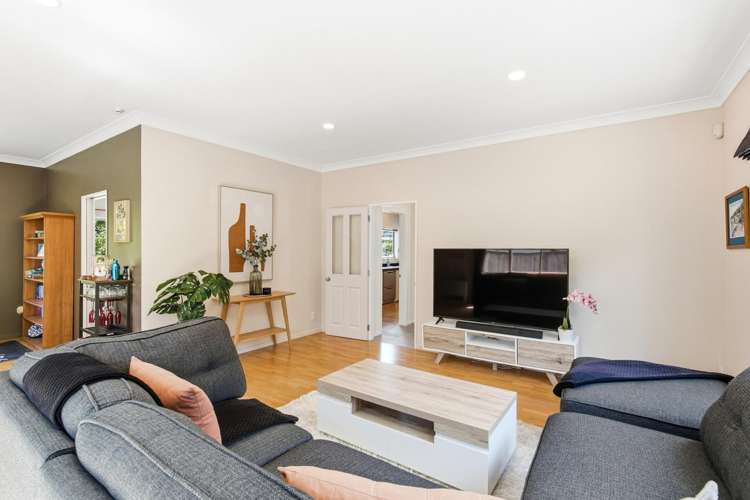 23 Chippenham Grove Churton Park_2