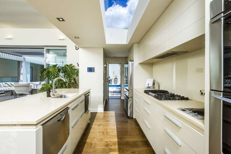 15 Lake View Road Takapuna_18