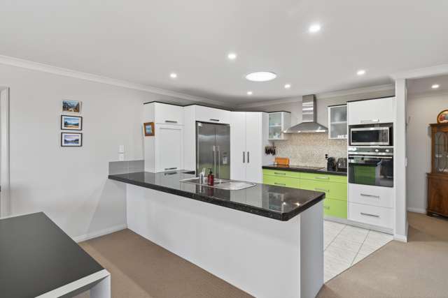 1 Bellbird Rise Pyes Pa_4