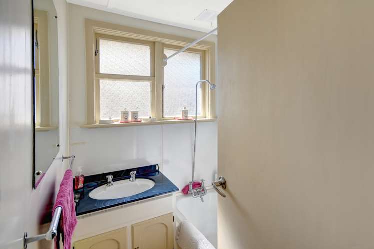 21 Doon Street Mosgiel_10