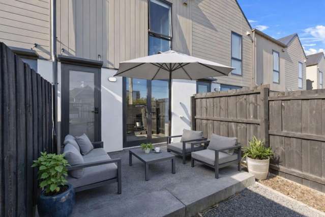 4/50 Antigua Street Addington_1