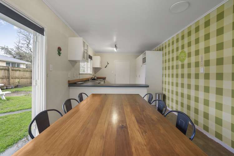 2 Tanekaha Street Stokes Valley_6