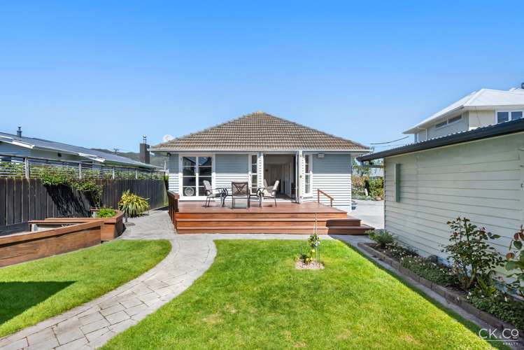 9 Derwent Lee Grove Epuni_17