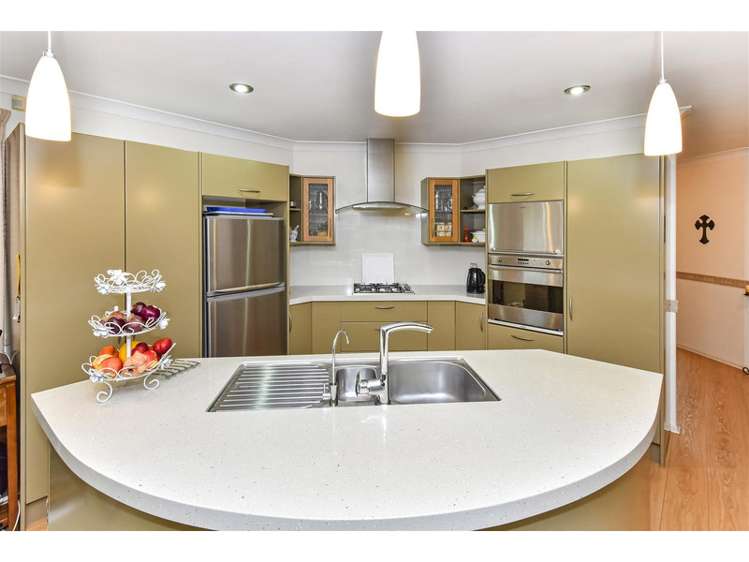 45 Lothian Brae Wattle Downs_5