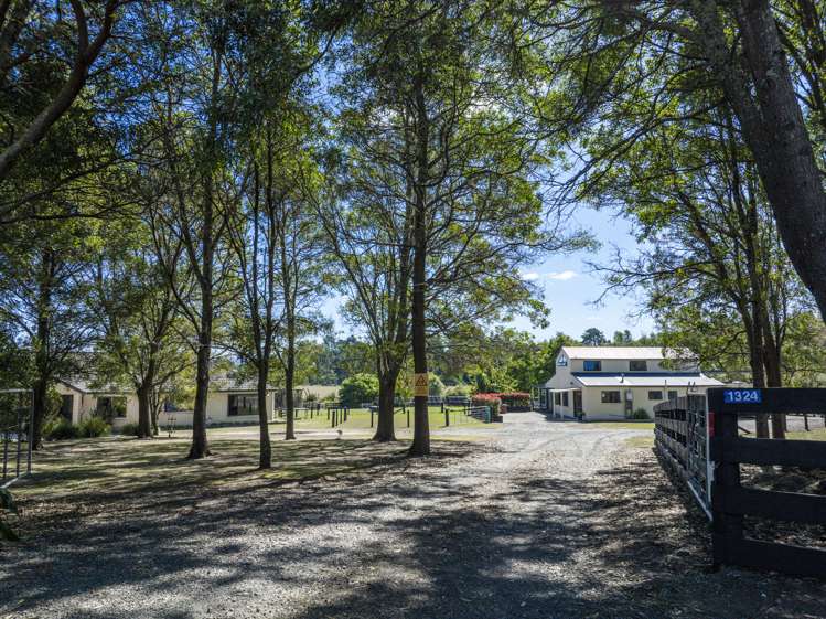 1324 Glengarry Road Puketapu_30