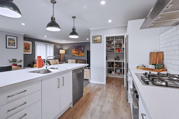 13 Kimbolton Street Rototuna North_5