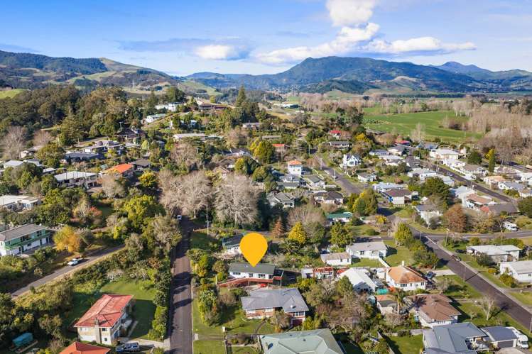 8 Lewis Street Paeroa_23