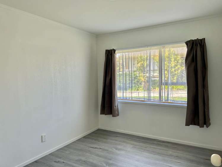 13a Ballater Place Highland Park_7