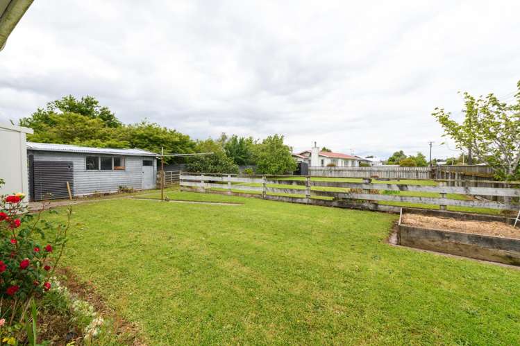 24 Main Street Marton_14