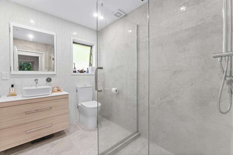 2/59 Glamorgan Drive Torbay_12