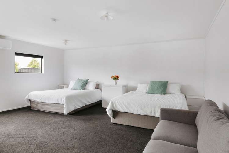 197 Paroa Road Coastlands_16