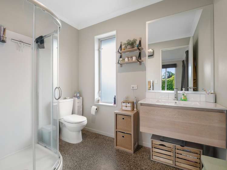 2 Castleton Drive Rolleston_12