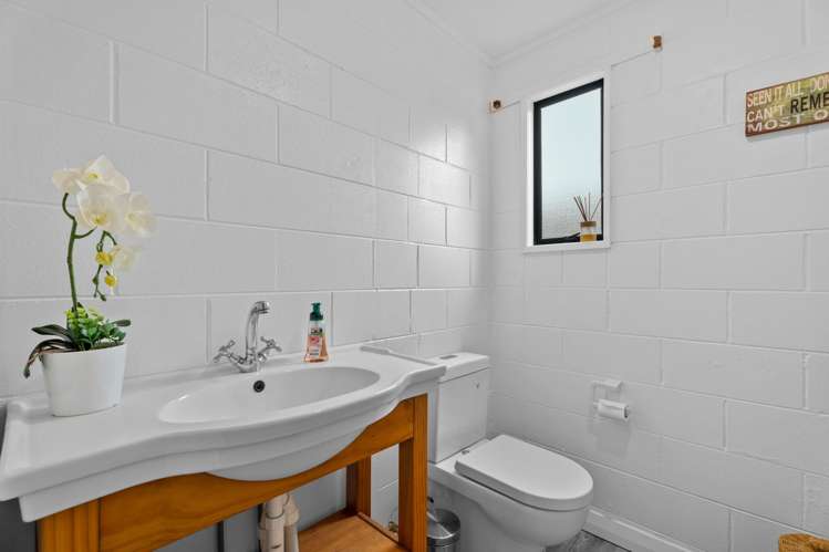 51 Margate Road Blockhouse Bay_16