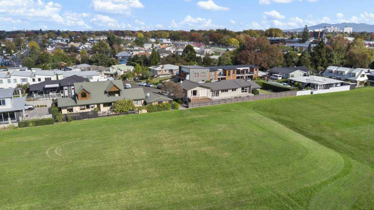 25 Kelvin Place Hamilton East_26