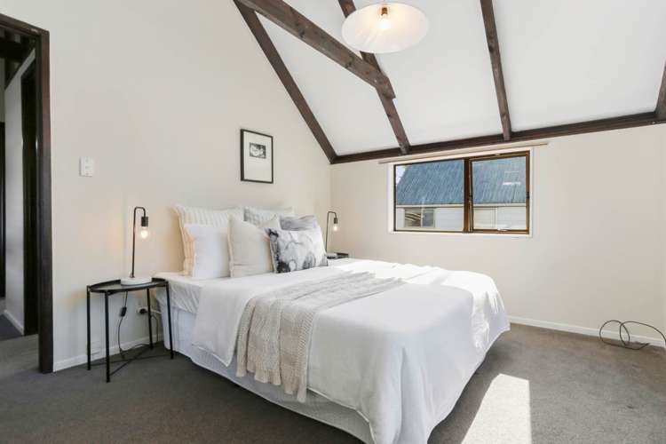 5/2a Moreland Road Mount Albert_13